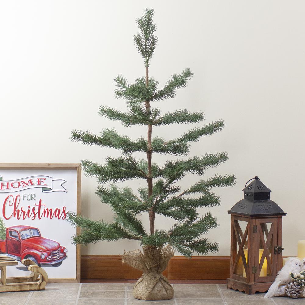 Ponderosa Pine Medium Artificial Christmas Tree with Jute Base - Unlit - 3'. Picture 1