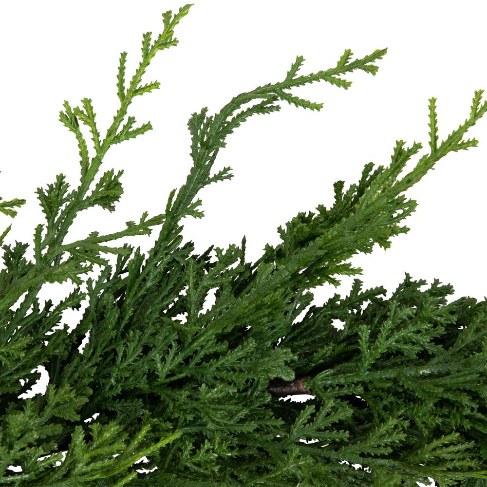 6' Soft Cedar Artificial Christmas Garland - Unlit. Picture 4