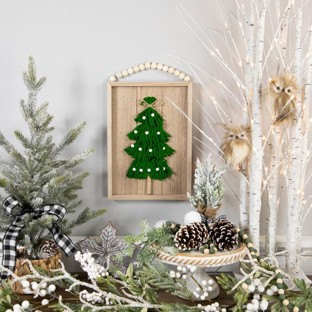 14" Knitted Christmas Tree Wooden Framed Wall Sign. Picture 2