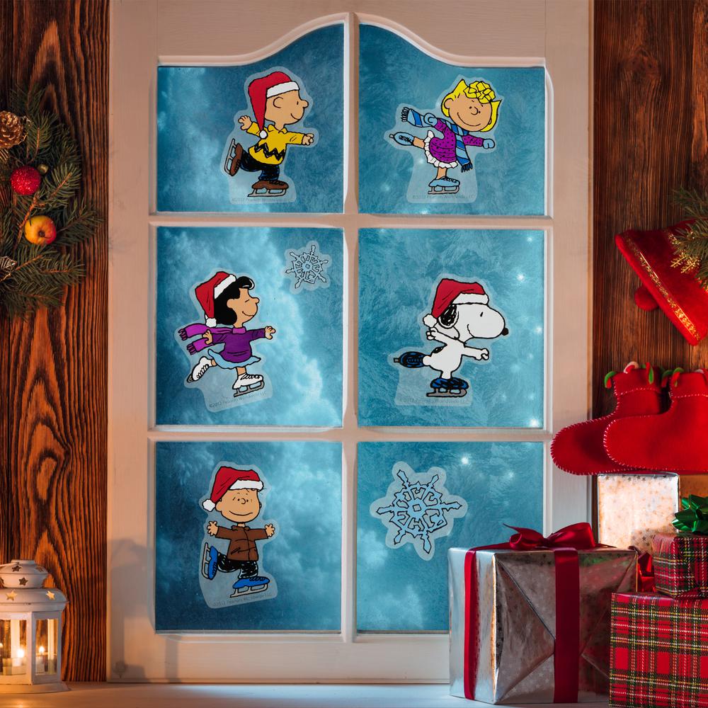 7-Piece Peanuts Characters Ice Skating Christmas Jelz Window Clings. Picture 2