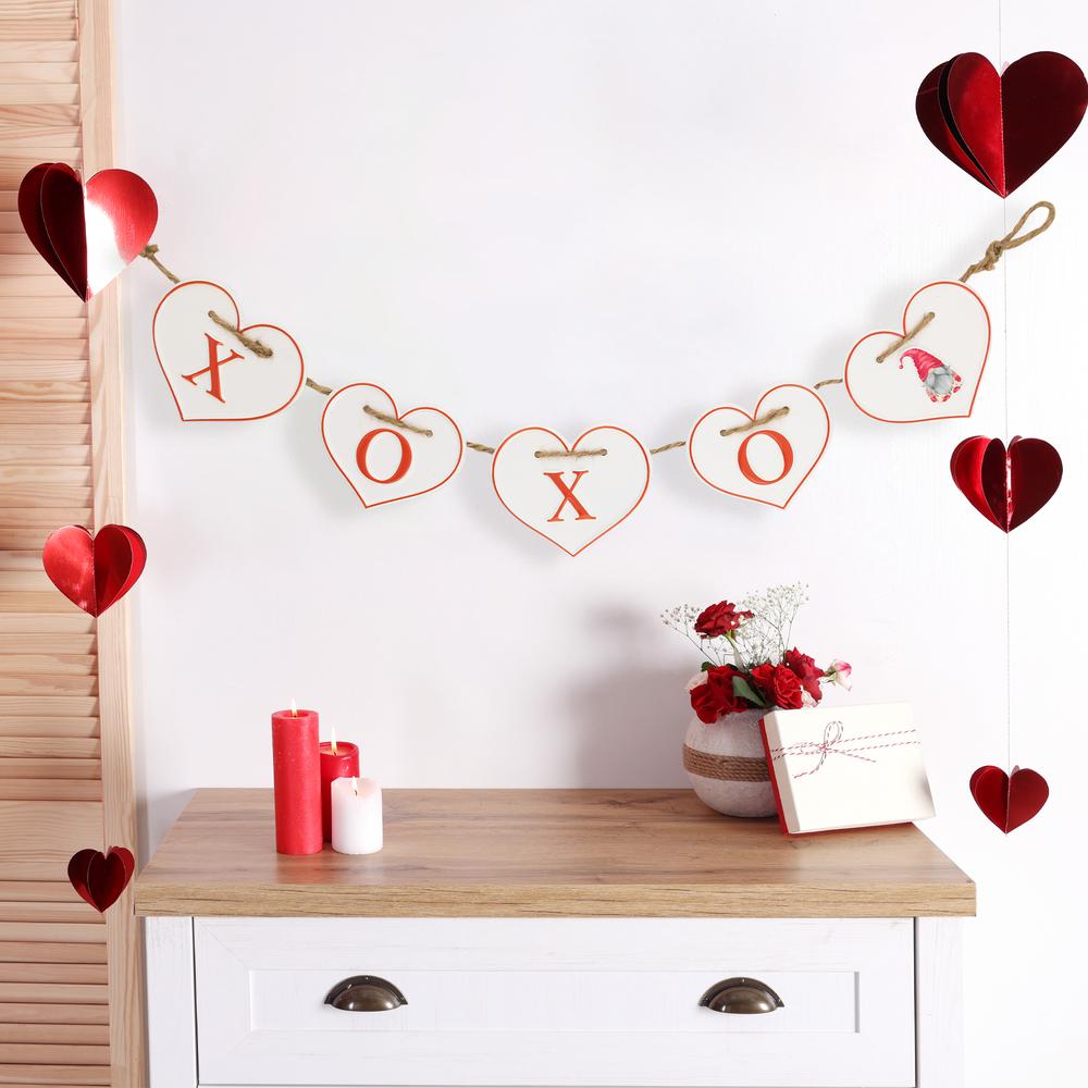 Hearts "XOXO" Valentine's Day Metal Banner - 32" - White and Red. Picture 1