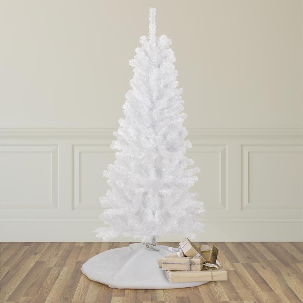 4.5' White Georgian Pine Artificial Pencil Christmas Tree  Unlit. Picture 2