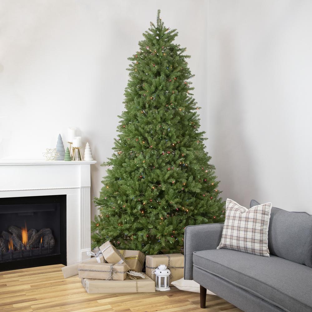 9' Pre-Lit Rockwood Pine Artificial Christmas Tree  Multi Lights. Picture 2