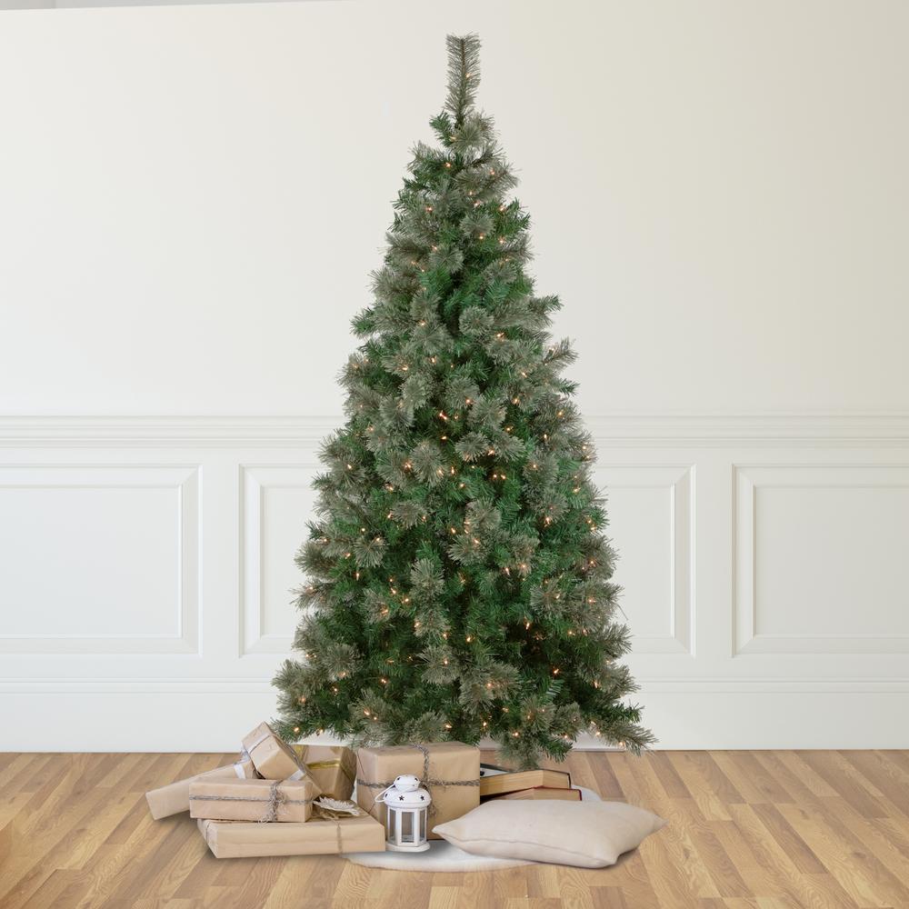 6.5' Pre-Lit Oregon Cashmere Pine Artificial Christmas Tree  Clear Lights. Picture 2