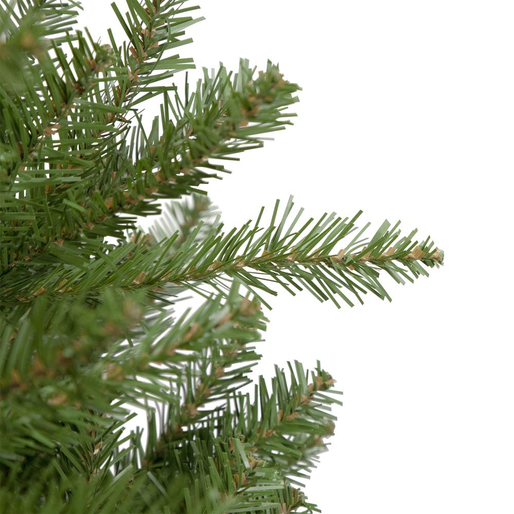 Rockwood Pine Artificial Christmas Wreath  48-Inch  Unlit. Picture 2
