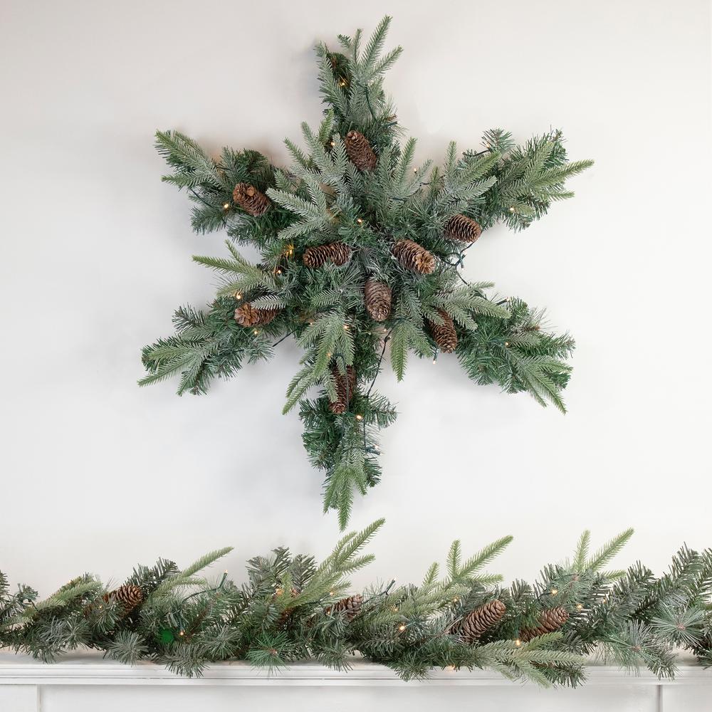 32" Pre-Lit Artificial Mixed Pine and Pine Cone Christmas Snowflake Wreath. Picture 2