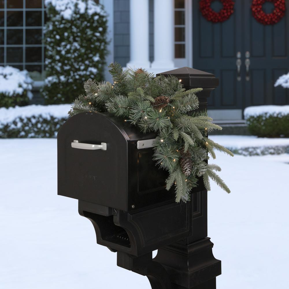 36" Pre-lit Pine Cone and Artificial Mixed Pine Christmas Mailbox Swag. Picture 2