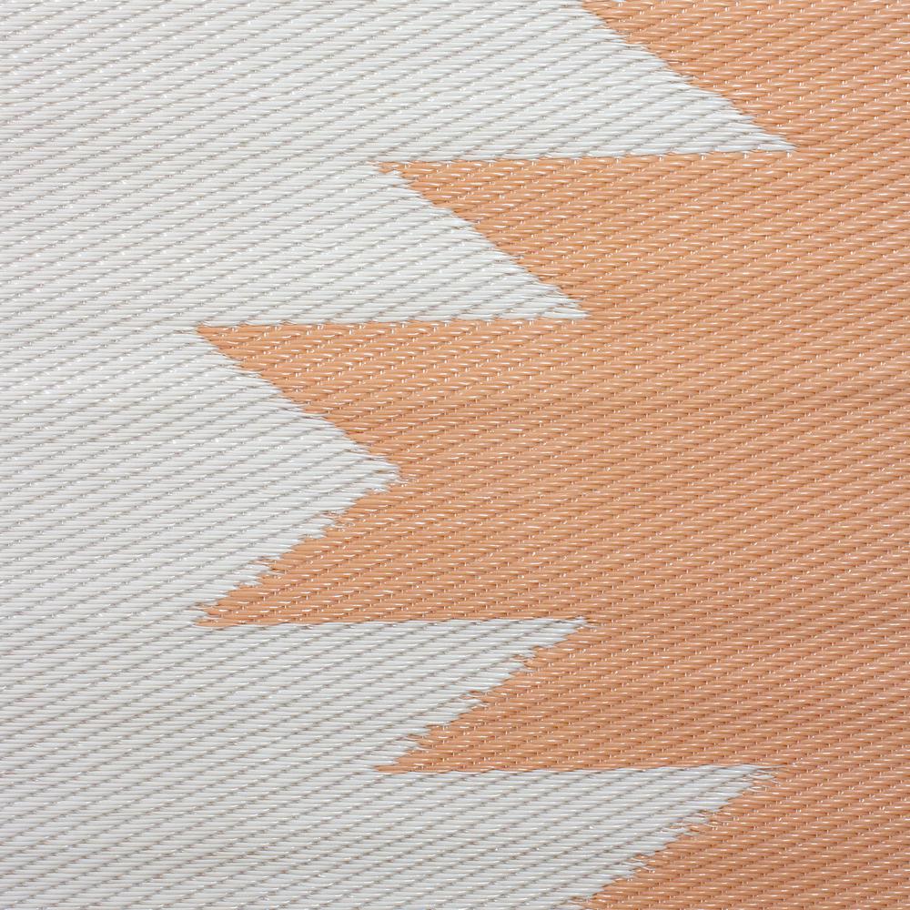 4' x 6' Orange and Beige Aztec Print Rectangular Outdoor Area Rug. Picture 4