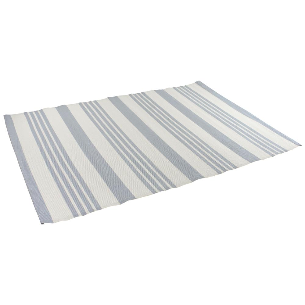 4' x 6' Light Blue and White Striped Rectangular Outdoor Area Rug. Picture 3
