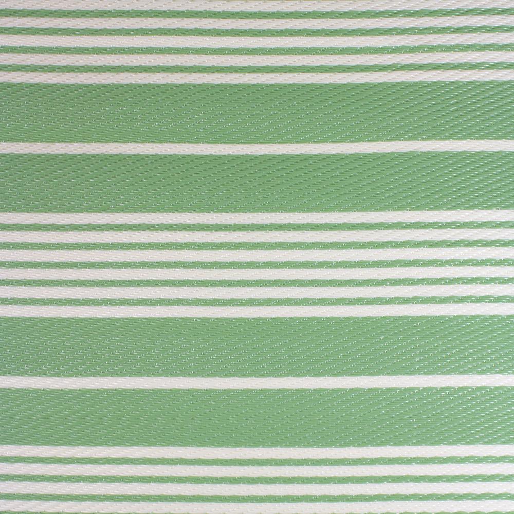 4' x 6' Green and White Striped Rectangular Outdoor Area Rug. Picture 4