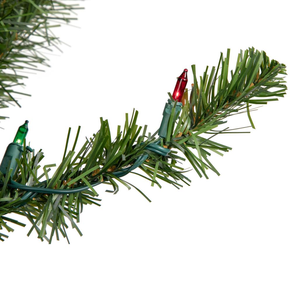 24" Pre-Lit Canadian Pine Artificial Christmas Wreath - Multi Lights. Picture 2