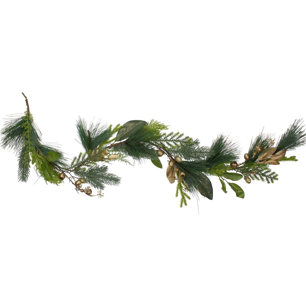 5' Leaves  Berry and Cedar Artificial Christmas Garland - Unlit. Picture 1