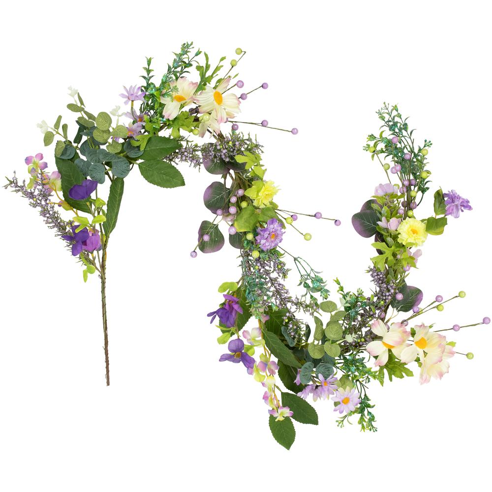 Daisy and Mixed Foliage Floral Spring Garland - 5' - Purple. Picture 5