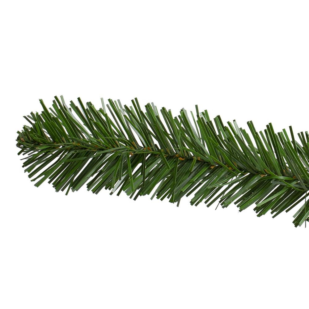 Deluxe Windsor Pine Artificial Christmas Wreath - 36-Inch  Unlit. Picture 2