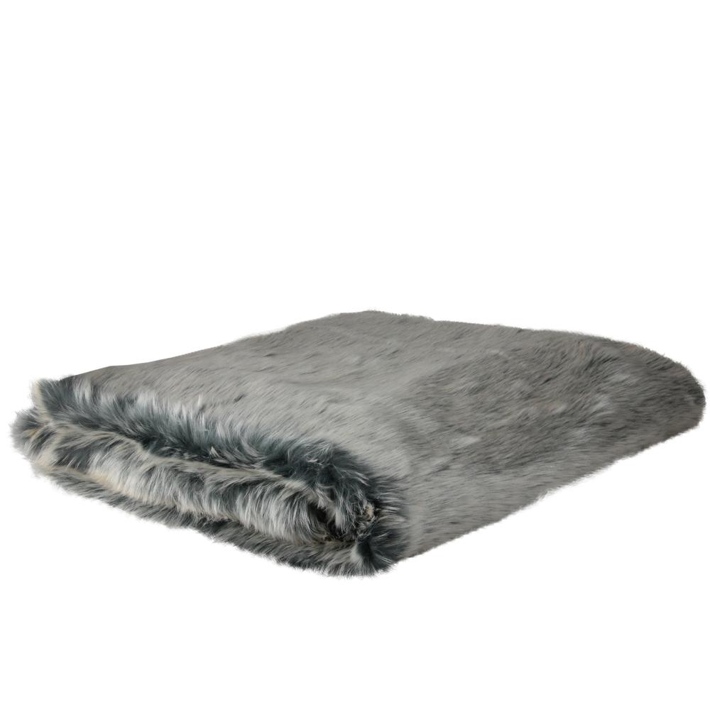 Faux Fur Gray Solid Rectangular Throw Blanket 50" x 60". Picture 1