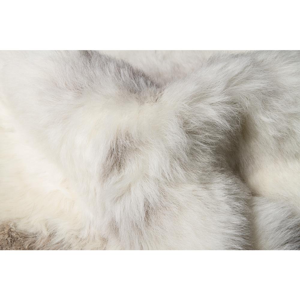 24" x 36" x 1.5" x 2" Spotted Sheepskin Single Short-Haired - Area Rug - 316906. Picture 6