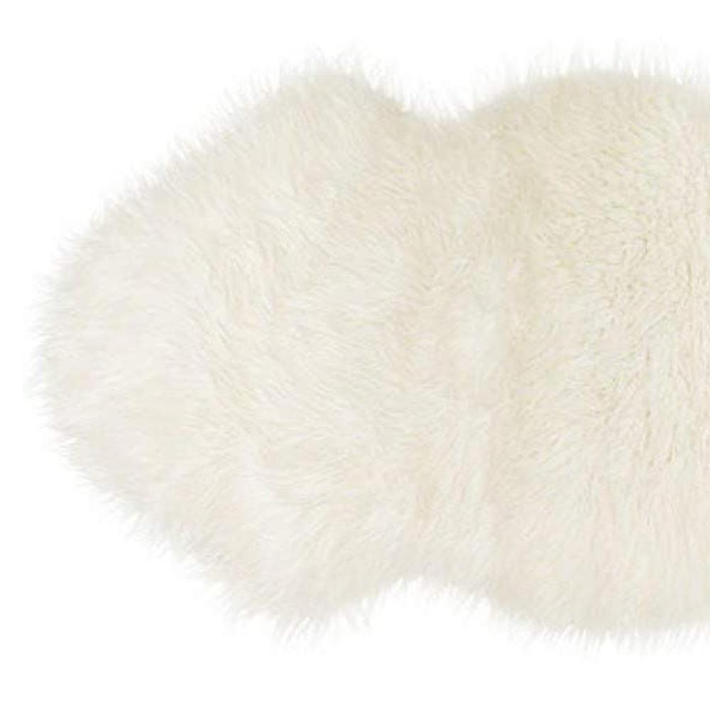 White 2' x 3' Natural Sheepskin Fur Area Rug - 293181. Picture 3