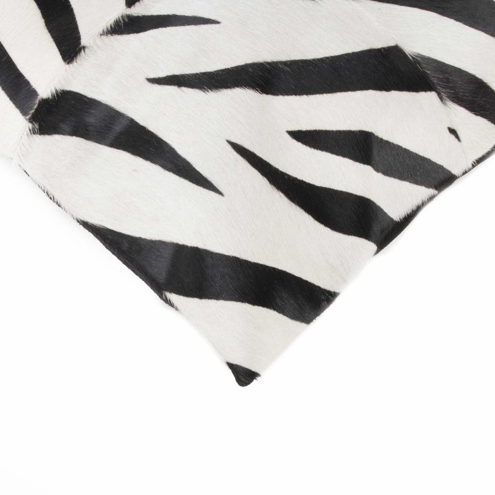18" x 18" x 5" Zebra Black On White Quattro  Pillow - 316820. Picture 2