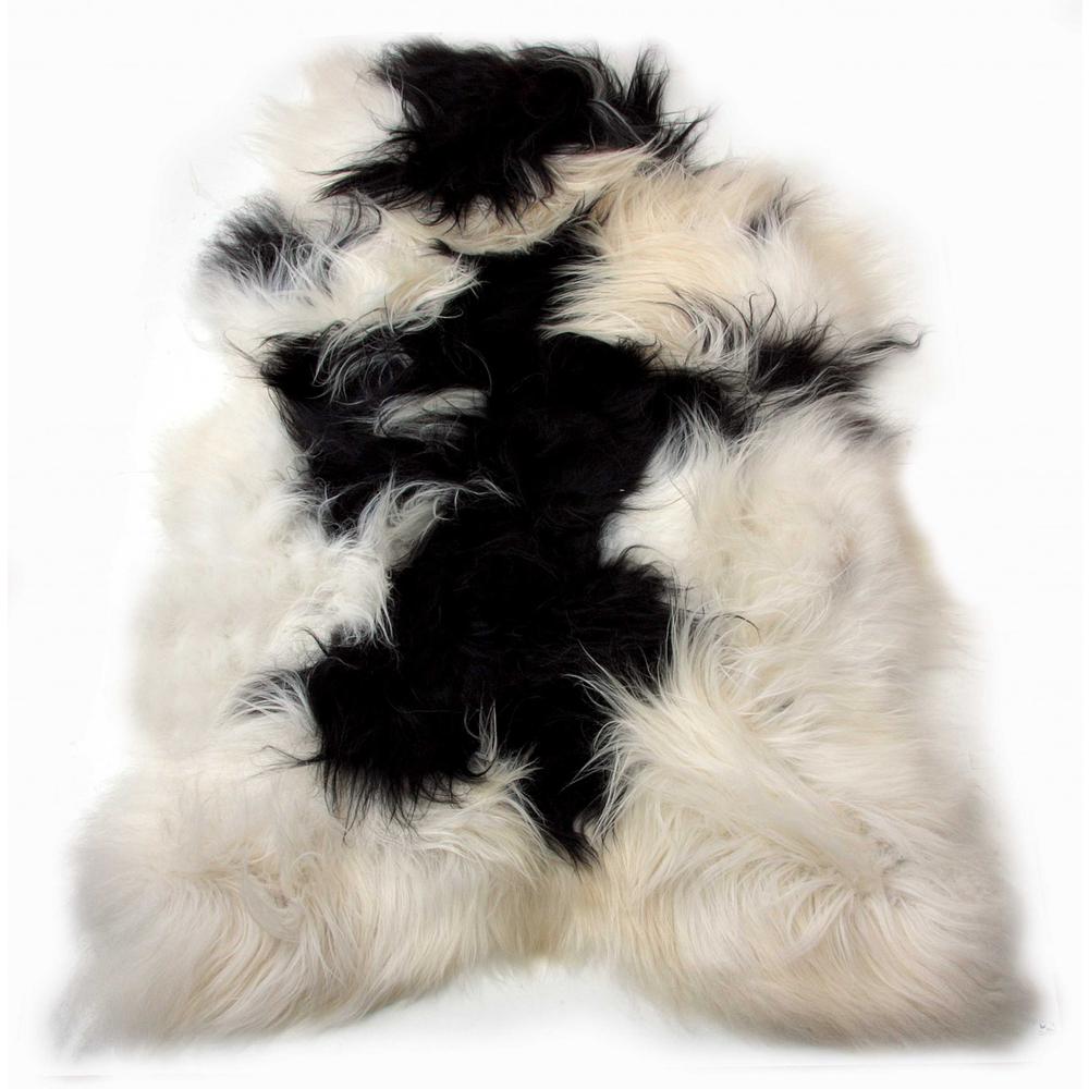 24" x 36" x 1.5" x 2" Spotted Sheepskin Single Long-Haired - Area Rug - 316925. Picture 1