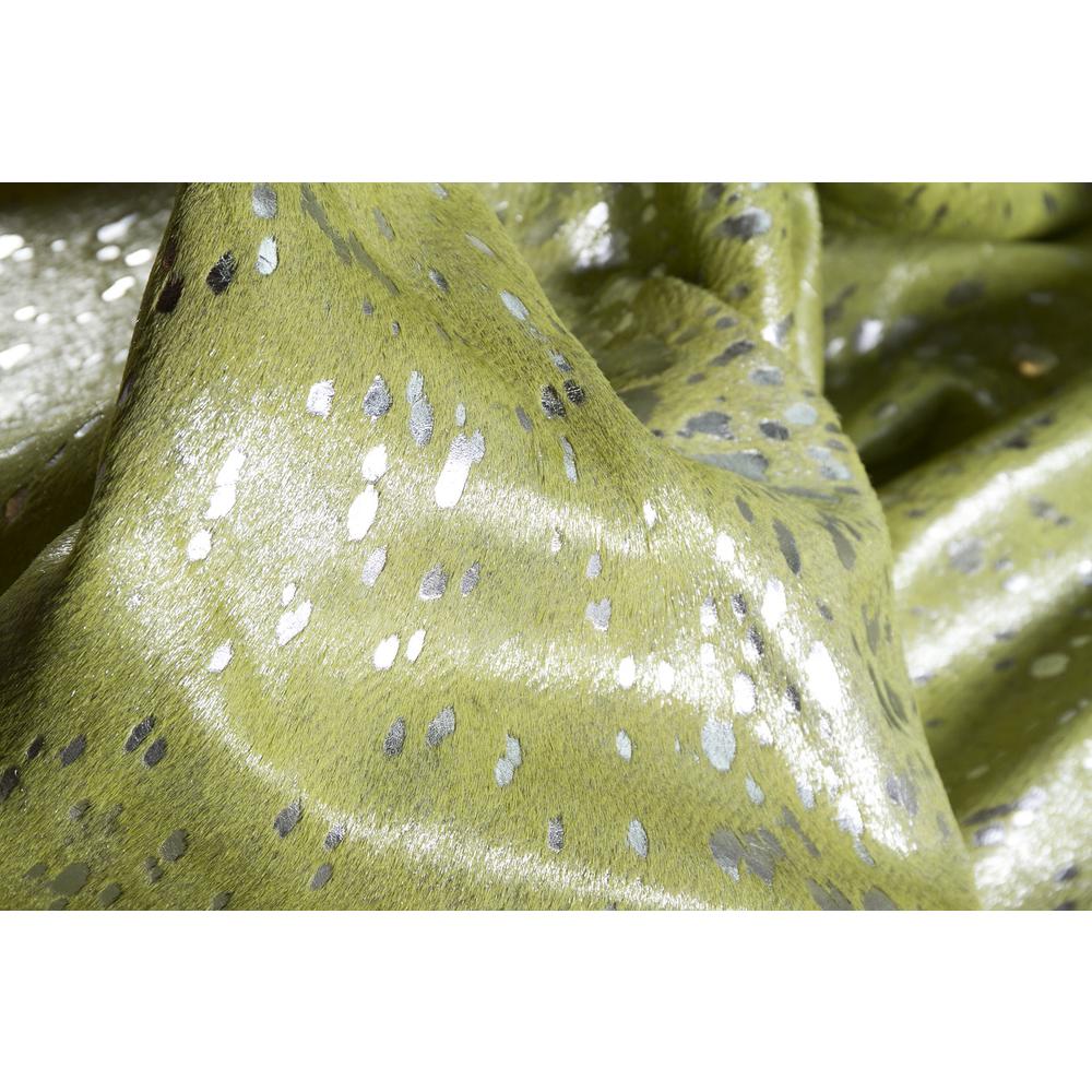 72" x 84" Lime and Silver Cowhide - Area Rug - 317277. Picture 3