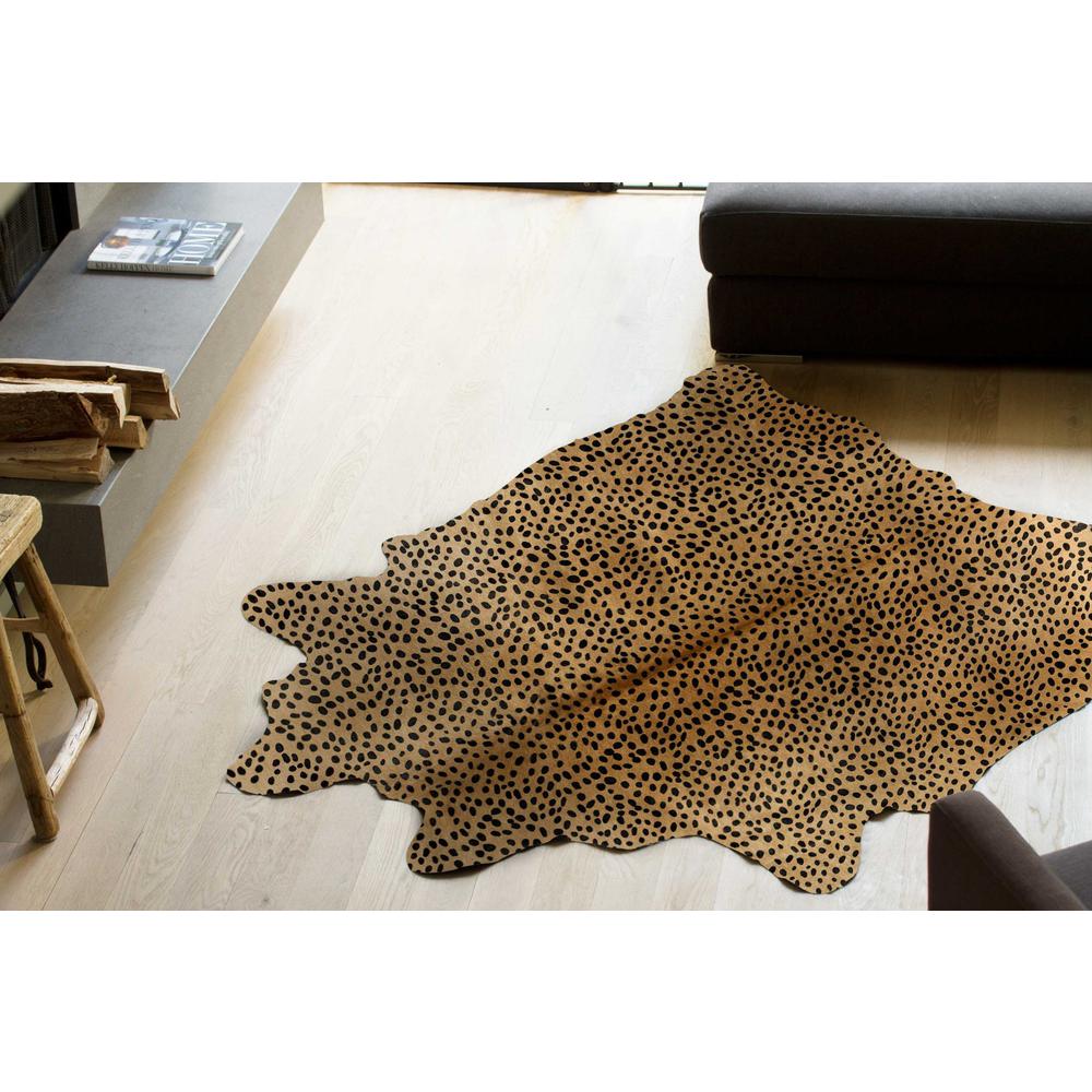 60" x 84" Cheetah Cowhide - Area Rug - 317330. Picture 2
