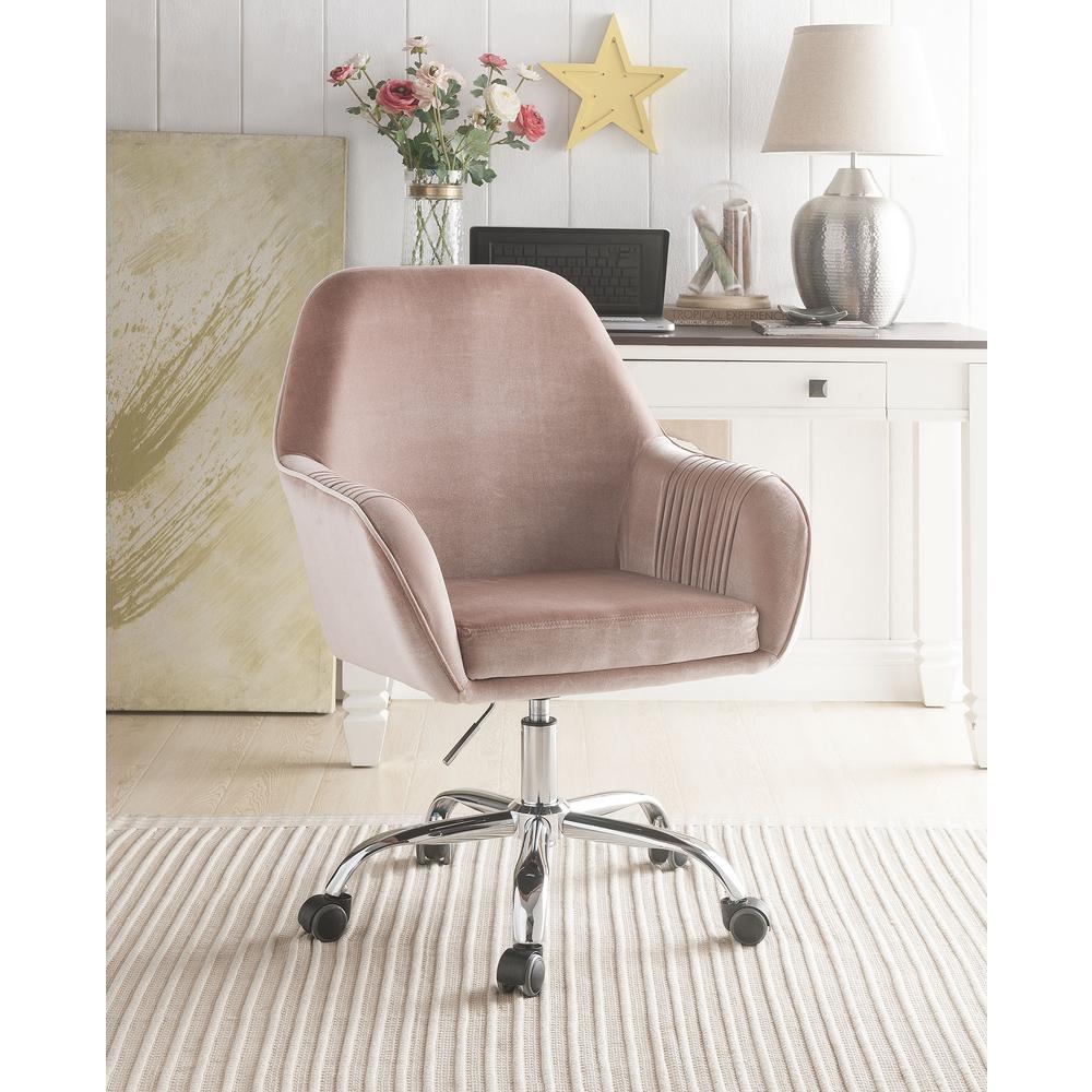 Stylish Mauve Rose Velvet Office Desk Chair on Wheels. Picture 2