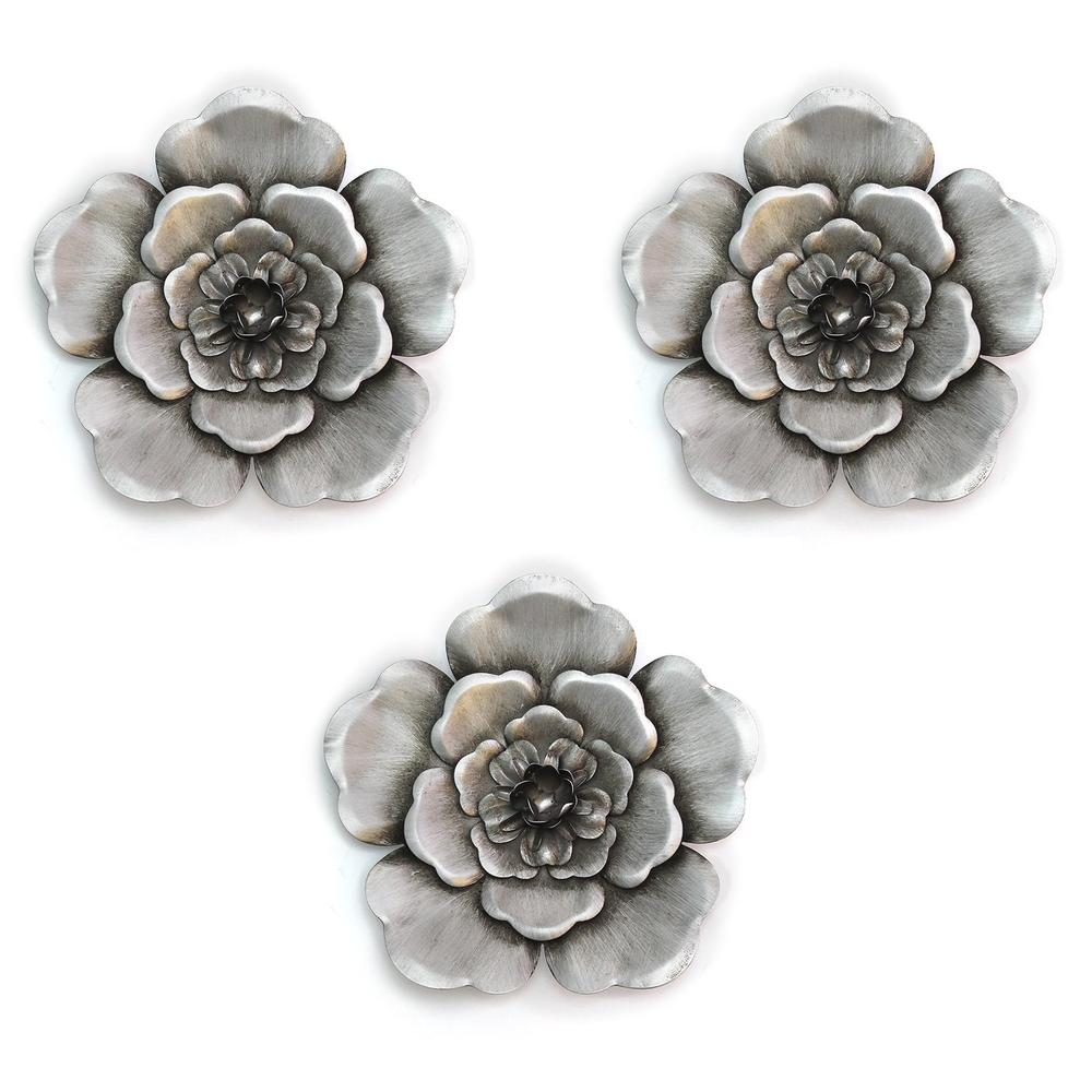 Alluring Silver Metal Wall Flowers - 321303. Picture 1
