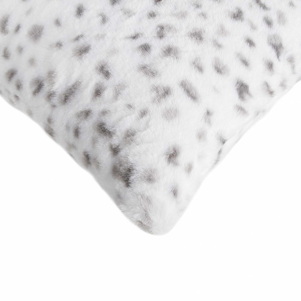 18" x 18" x 5" Snow Leopard Faux Fur  Pillow 2 Pack - 332243. Picture 2