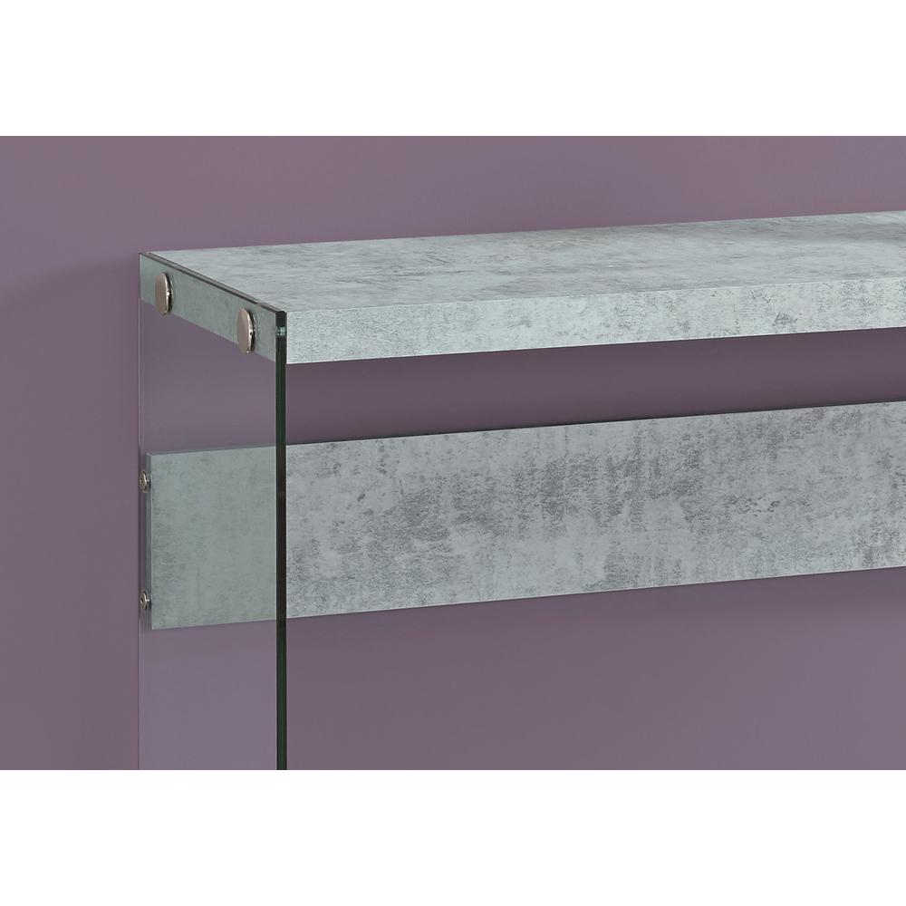 32" Grey Cement Particle Board and Clear Tempered Glass Accent Table - 333109. Picture 3