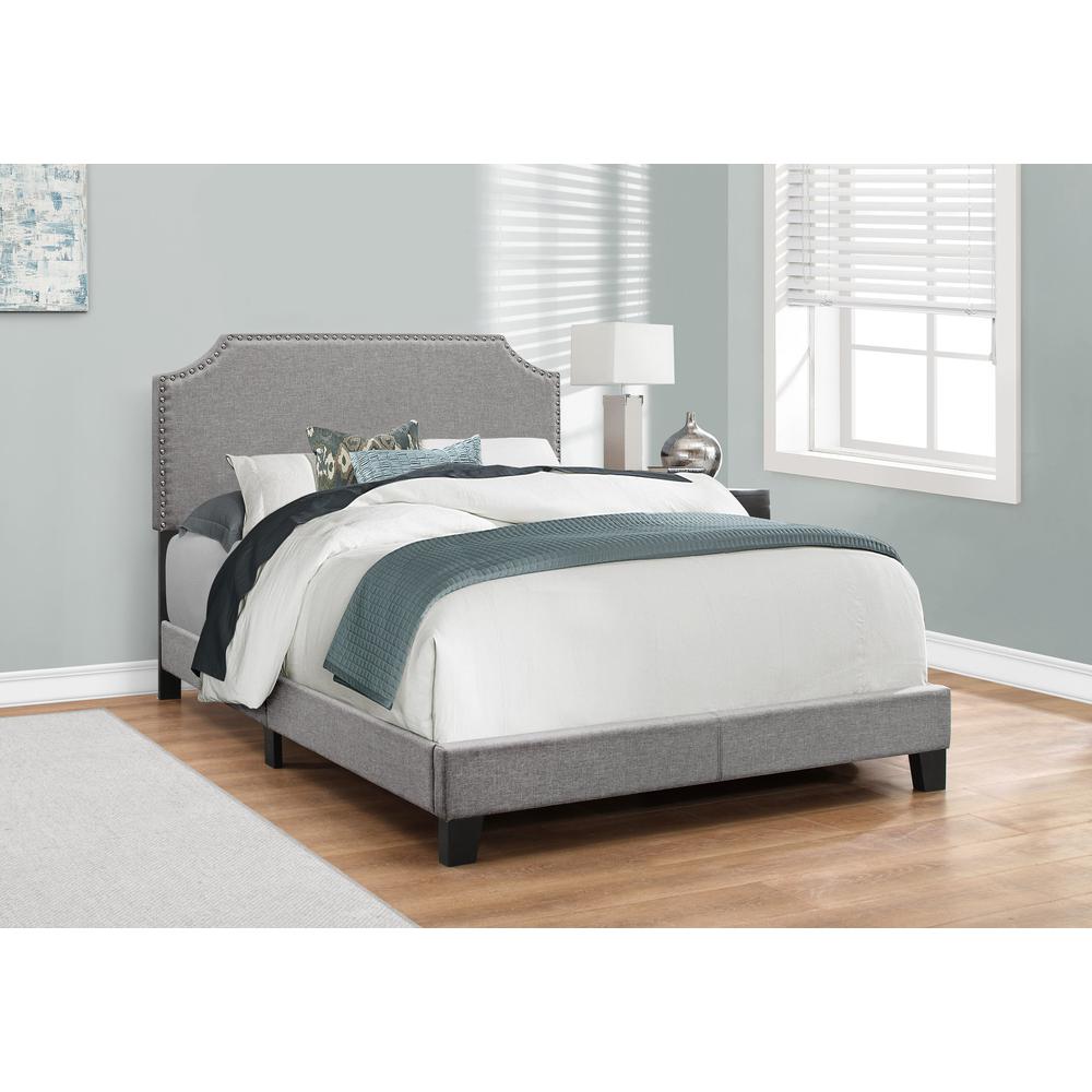 Full Size Grey Linen with Chrome Trim and Solid Wood Black Feet Bed - 333294. Picture 3