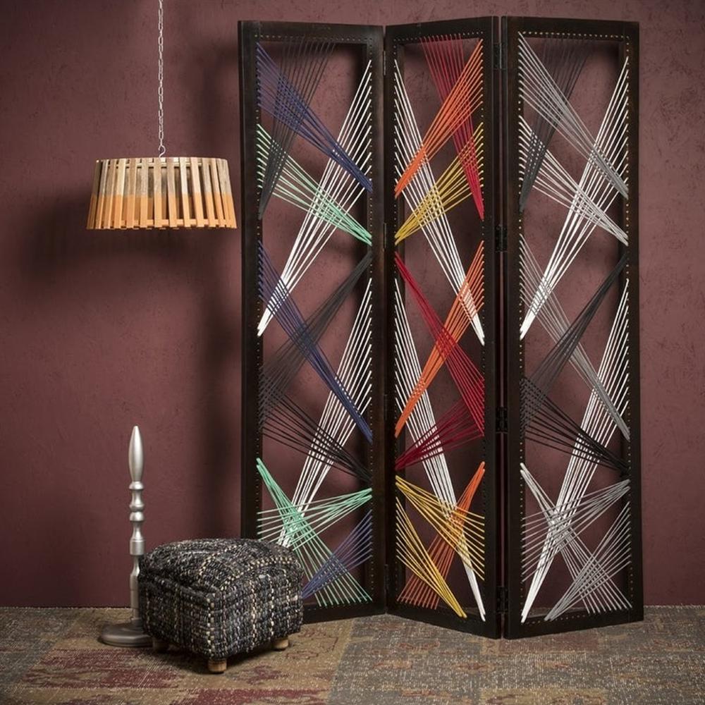 61" x 1.5" x 72" Multicolor Fabric And Wood Traverse  Screen - 342768. Picture 2