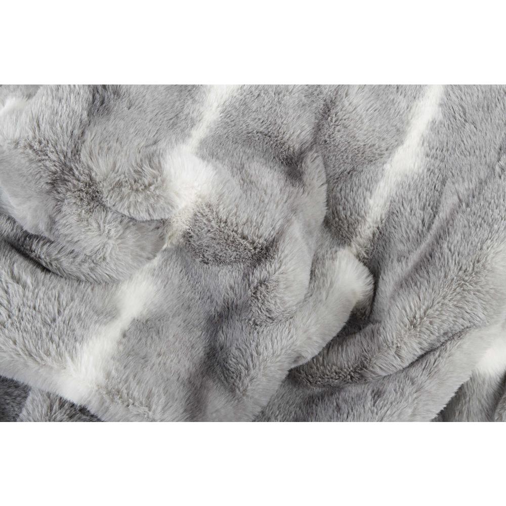 50" x 60" Dayton Grey White Black Fur   Throw - 354556. Picture 3