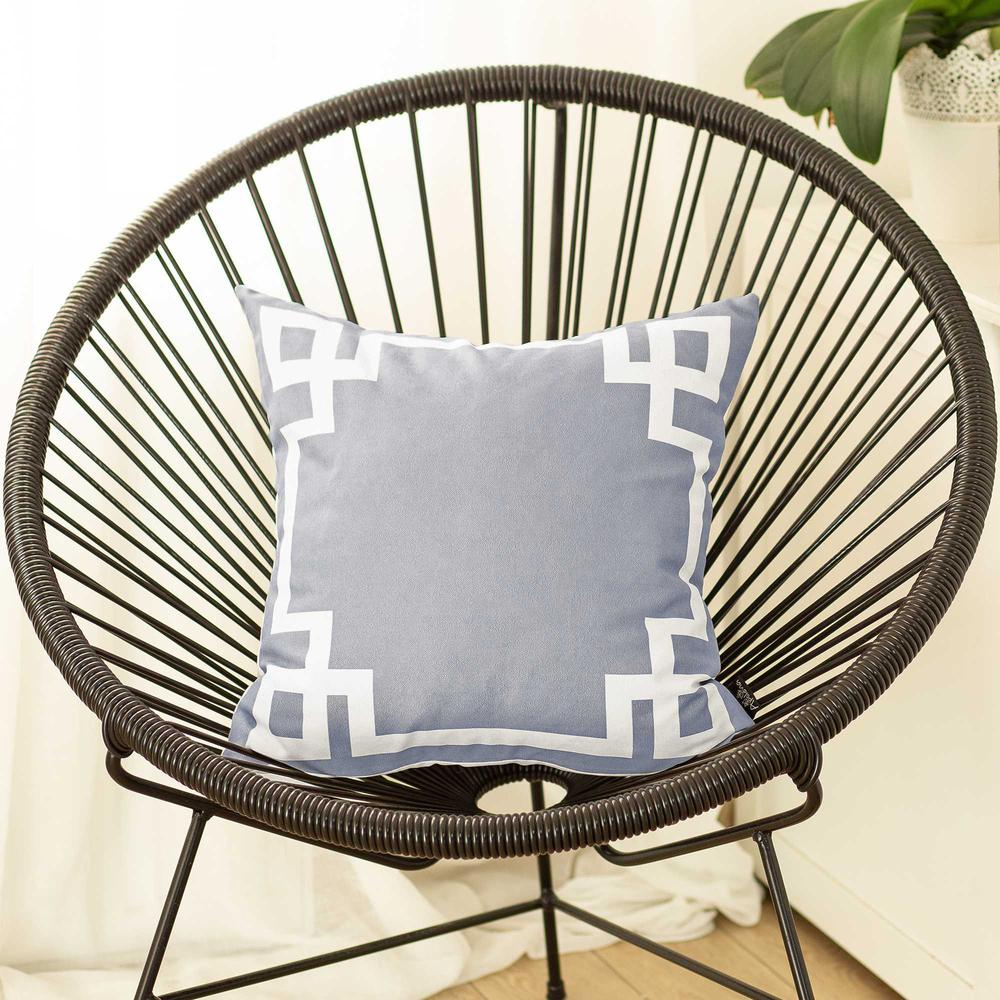 Light Grey and White Geometric Decorative Throw Pillow Cover - 355326. Picture 3
