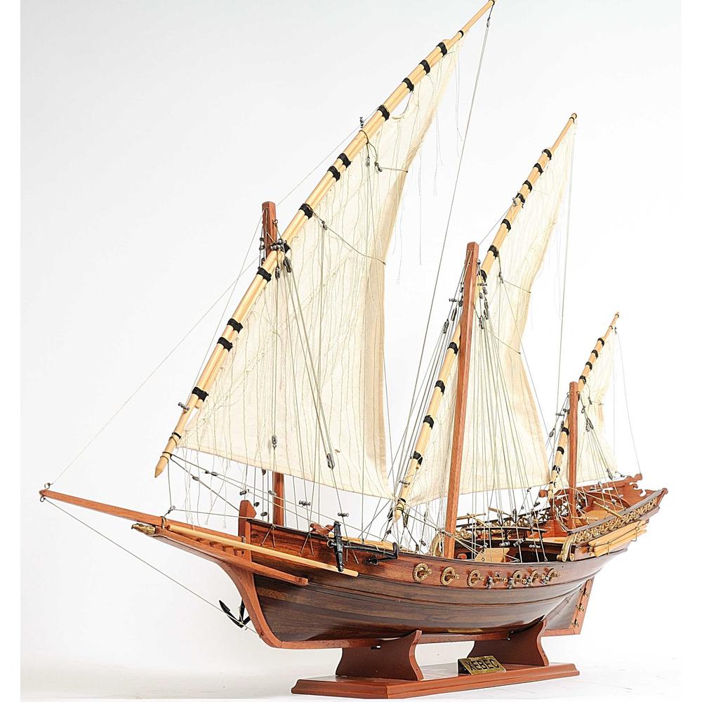 Hand Built Real Wood Model Ship - 364268. Picture 2