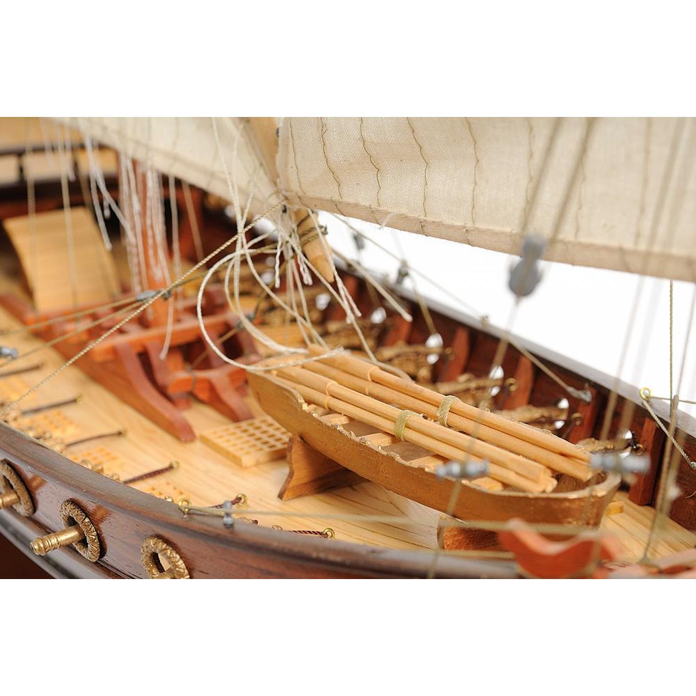 Hand Built Real Wood Model Ship - 364268. Picture 3