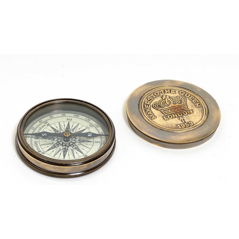 Brass Makers to the Queen Compass with Leather Case - 364302. Picture 1