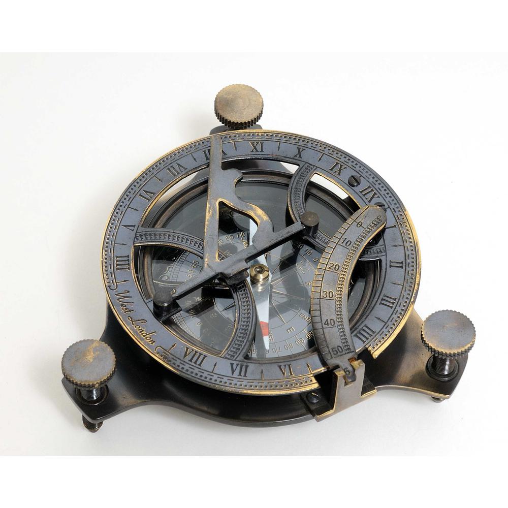 3.25" x 3.25" x 3.25" Sundial Compass in Wood Box Small - 364308. Picture 1