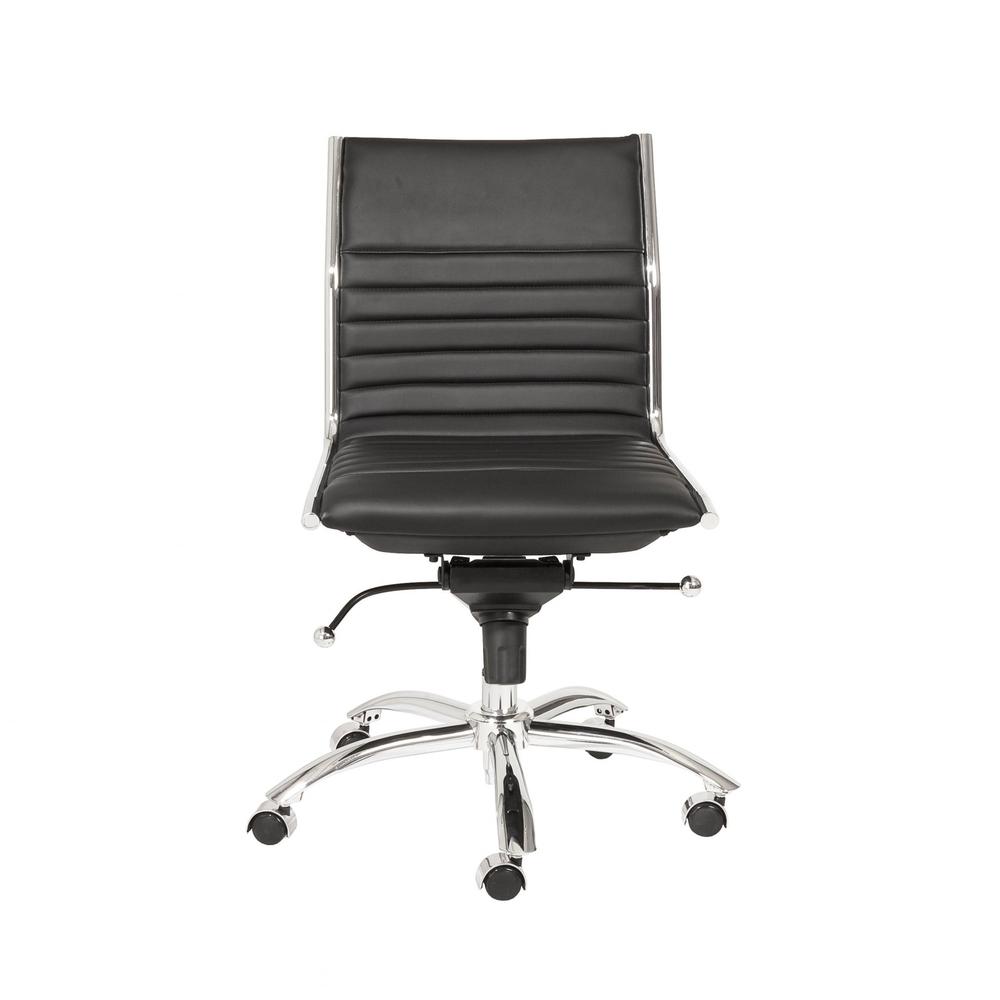 26.38" X 25.99" X 38.19" Low Back Office Chair without Armrests in Black with Chromed Steel Base. Picture 1