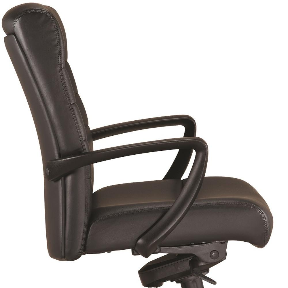 25.8" x 28.9" x 38.8" Black Leather Chair. Picture 4