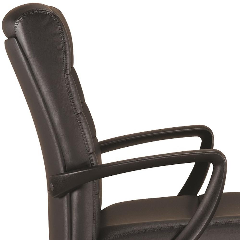 25.8" x 28.9" x 38.8" Black Leather Chair. Picture 5