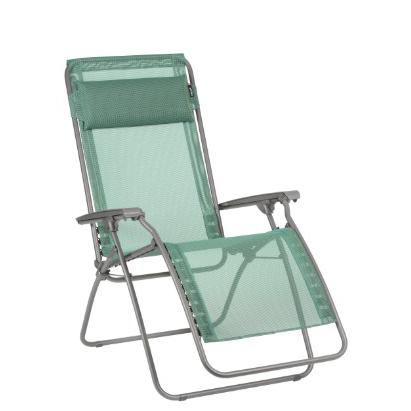 26.8" X 64.2" X 44.9" Chlorophyll Powder Coated Multi-Position Folding Recliner - 373474. Picture 1