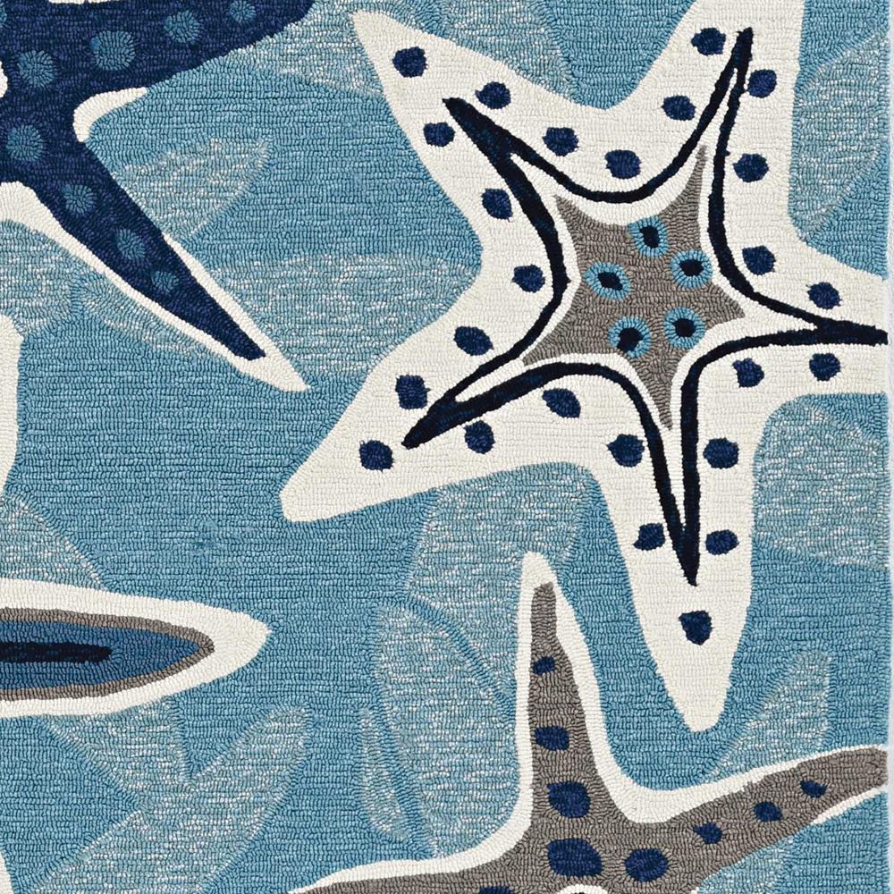 8' Blue Hand Woven UV Treated Coastal Starfish Round Indoor Outdoor Area Rug - 374685. Picture 3