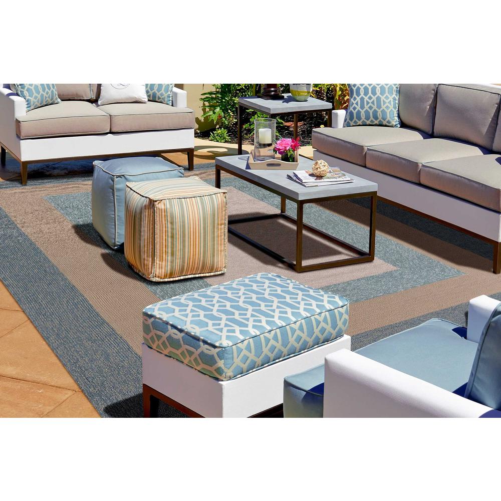 8'x11' Spa Blue Beige Hand Hooked UV Treated Bordered Indoor Outdoor Area Rug - 374956. Picture 2