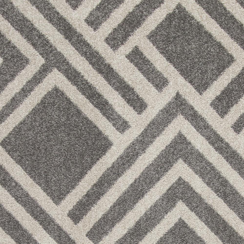 7'x10' Grey Machine Woven UV Treated Geometric Indoor Outdoor Area Rug - 375002. Picture 1