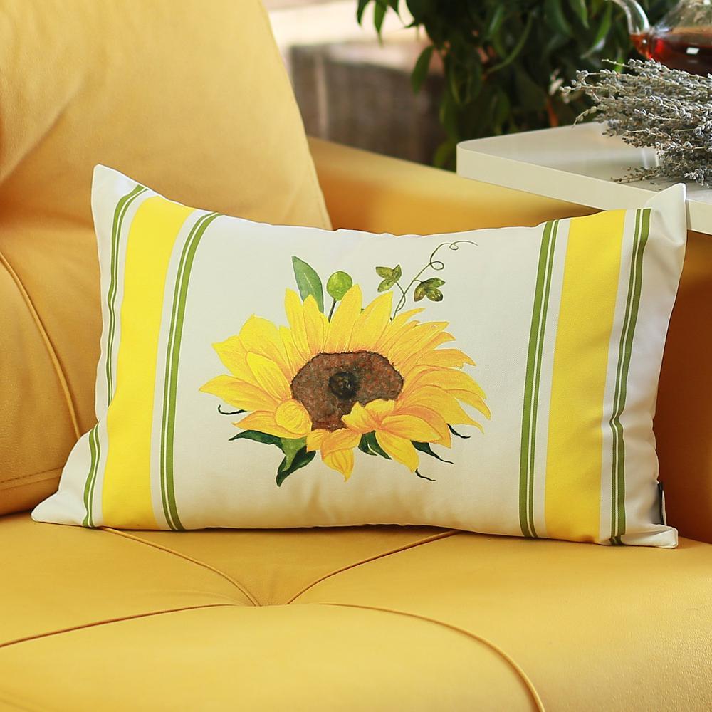 Set of 4 Sunflower Design Lumbar Pillow Covers - 376874. Picture 2