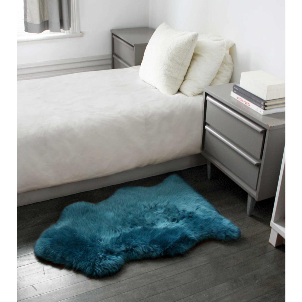 2' x 3' Teal New Zealand Natural Sheepskin Rug - 376933. Picture 4
