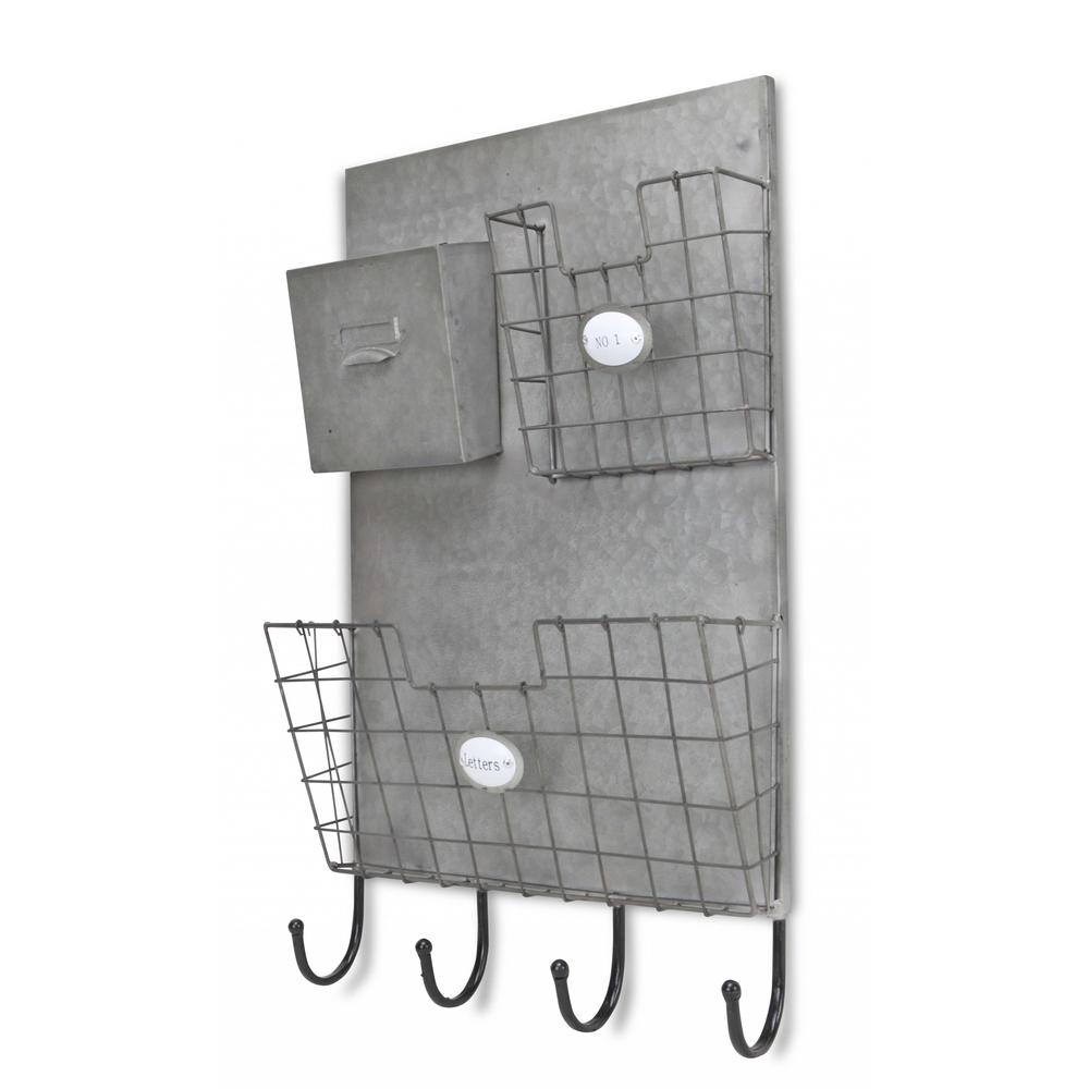Gray Metal Organizer with 3 Storage Pockets and 4 bottom Hooks - 379872. Picture 3