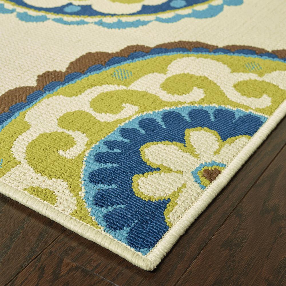 8' Ivory Indigo and Lime Medallion Disc Indoor Outdoor Runner Rug - 384322. Picture 2