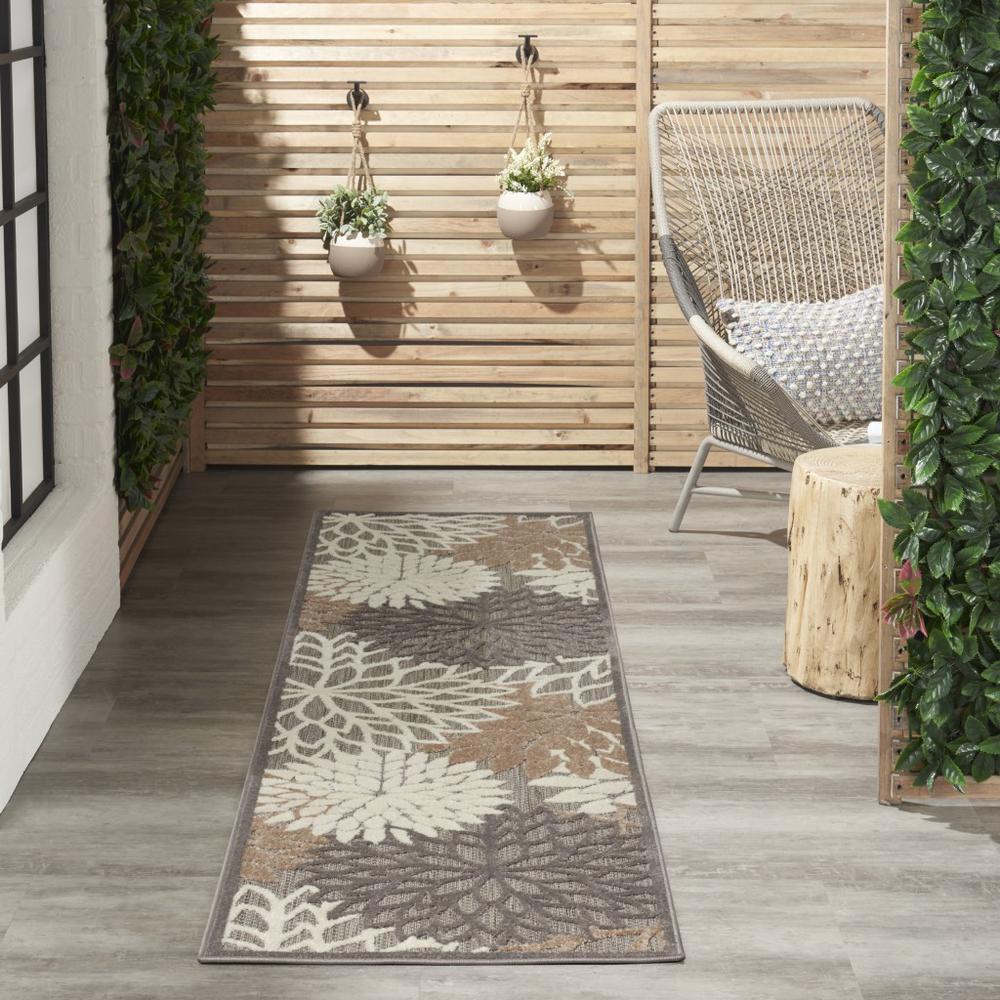 2’ x 6’ Natural and Gray Indoor Outdoor Runner Rug - 384649. Picture 5
