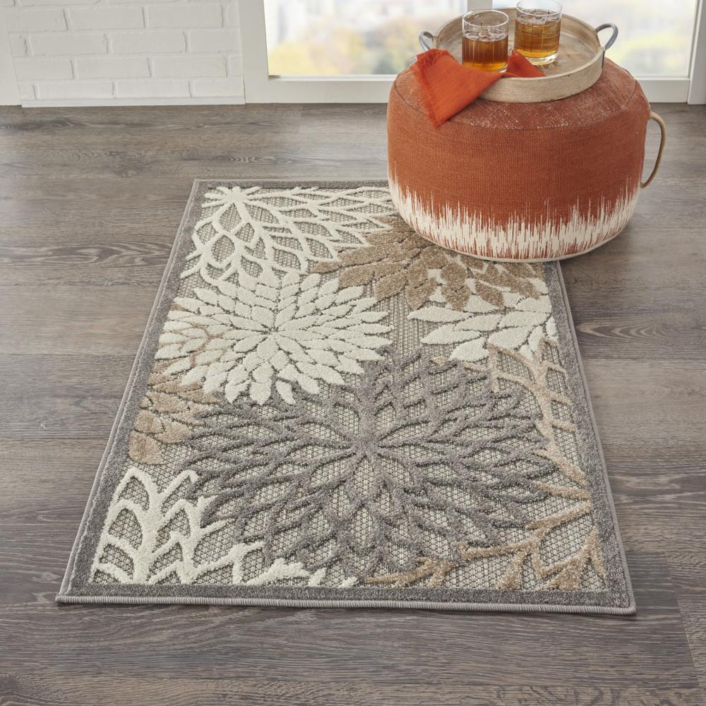 3’ x 4’ Natural and Gray Indoor Outdoor Area Rug - 384656. Picture 4